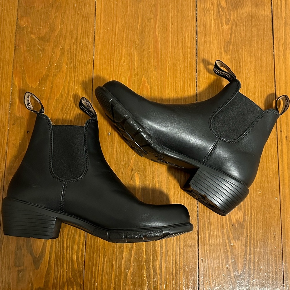 Blundstone- Chelsea Boot